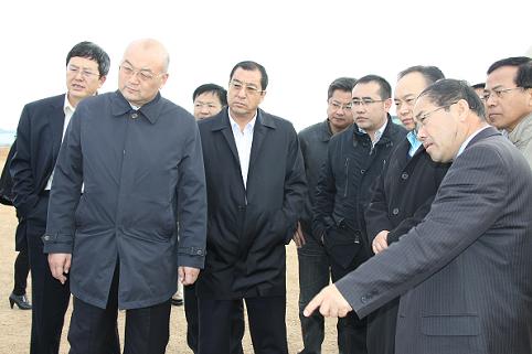 中國的“太陽王”——施正榮來我旗考察